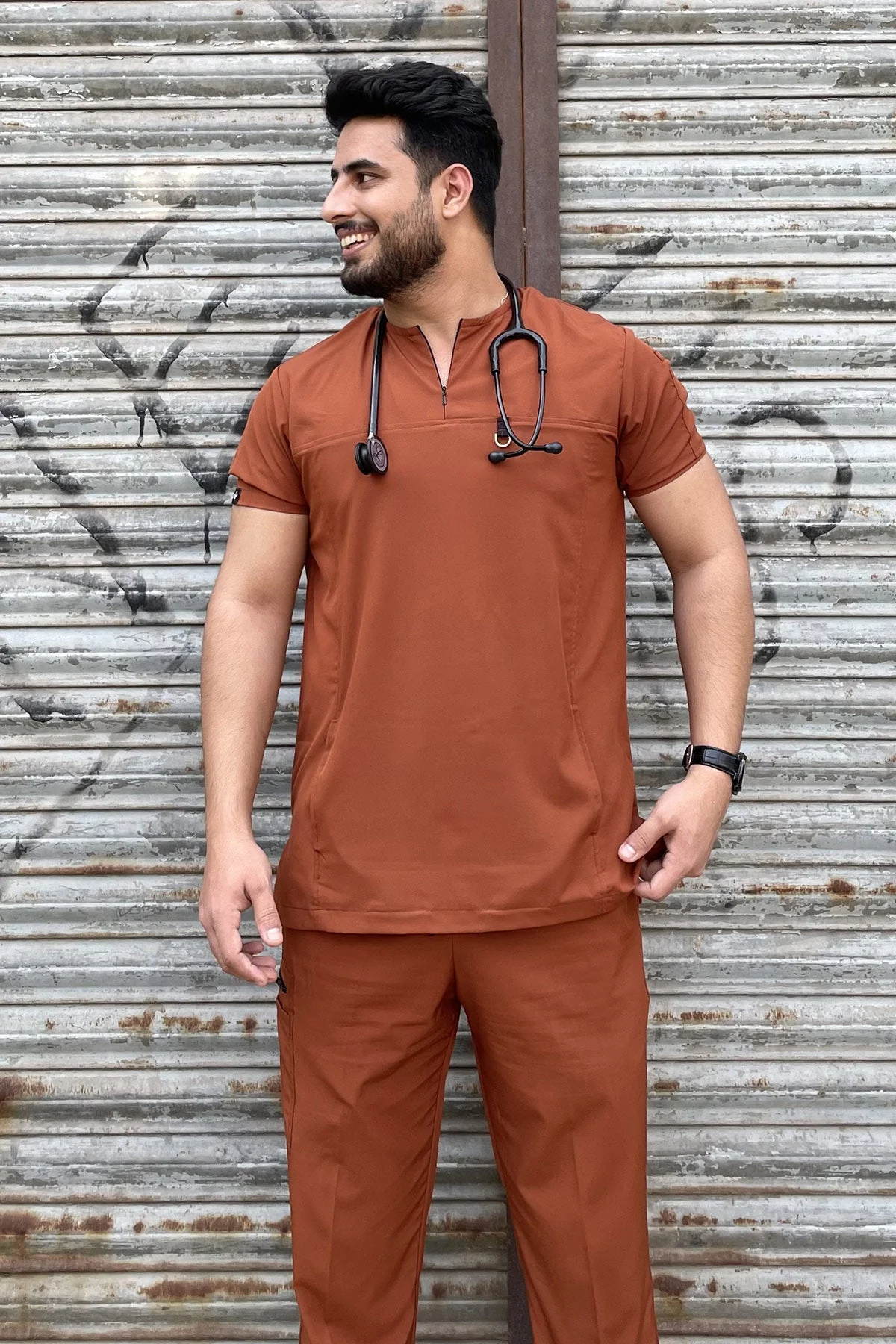 Velora Rust Men 6